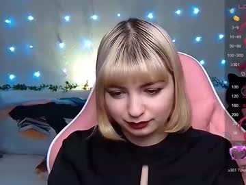 [09-01-24] melanieyoun show with toys from Chaturbate