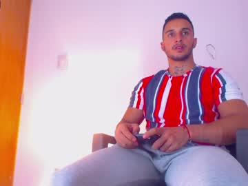 [15-03-22] kevin_west1 record private XXX video from Chaturbate.com