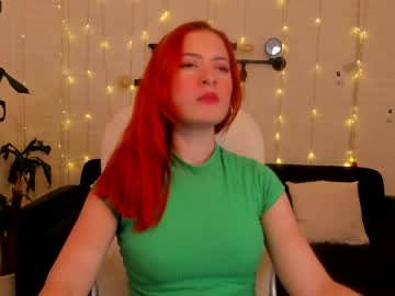 [26-10-23] pear_moon webcam video from Chaturbate.com