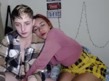 [05-03-22] romeo_and_julieta17 video with toys from Chaturbate