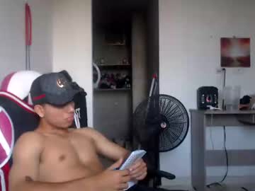 [12-12-23] king_ulieses show with toys from Chaturbate