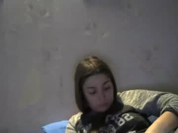 [15-02-22] mercedeskaah record public webcam