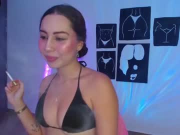 [19-05-23] sofi_mia69 public webcam