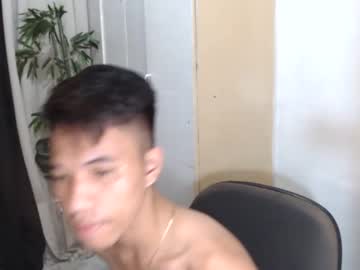 [28-01-23] hugecock_agapitox record video with toys from Chaturbate