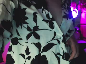 [13-05-22] cute_party_girl blowjob video from Chaturbate.com
