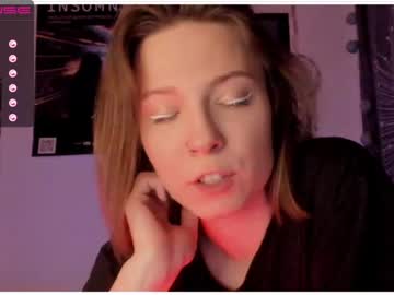 [02-11-23] moon__girl webcam video from Chaturbate.com