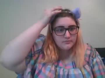 [23-04-22] glittertoast record public show video from Chaturbate.com