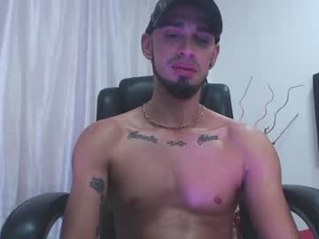 [10-02-22] charlieblanco record video with toys from Chaturbate.com