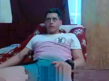 [05-08-22] kevin_mason12s show with toys from Chaturbate