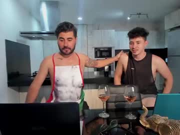 [01-01-23] thommysaenz private show from Chaturbate