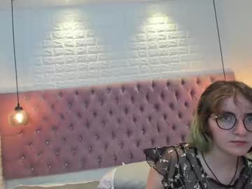 [06-11-22] sunshine_77 record public webcam video from Chaturbate