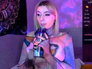 [02-05-24] holy_melanie record cam show from Chaturbate