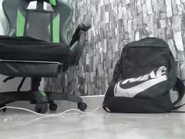 [04-03-24] srfindomfeet_ show with toys from Chaturbate