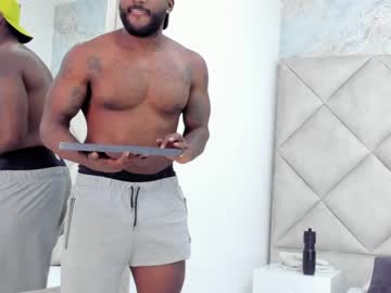 [01-06-22] bruce_james_ show with cum from Chaturbate