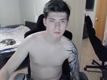 [08-11-23] crazy_hot_boys public show from Chaturbate