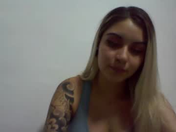 [01-08-22] _aliice_xx_ public show from Chaturbate.com