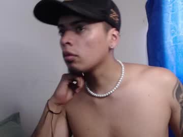 [23-03-23] drakenn_ record video from Chaturbate.com