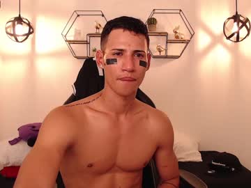 [17-08-22] max_walker_0 record premium show from Chaturbate