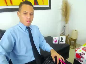 [06-06-22] dannyer_little webcam video from Chaturbate.com