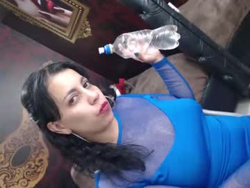 [12-03-22] isabela_scarlet_ record public webcam video from Chaturbate
