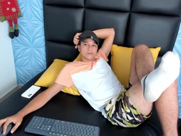 [25-01-22] bad_boy_21_ cam video from Chaturbate