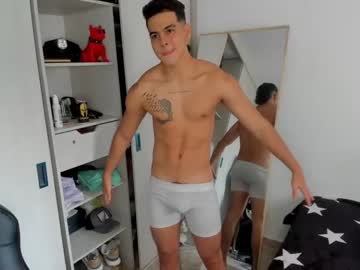 [22-07-23] diego_cazas public show video from Chaturbate