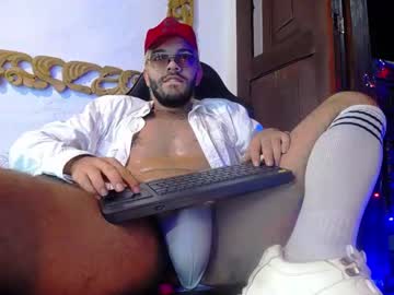 [19-05-24] dylan_garciia private sex video from Chaturbate.com