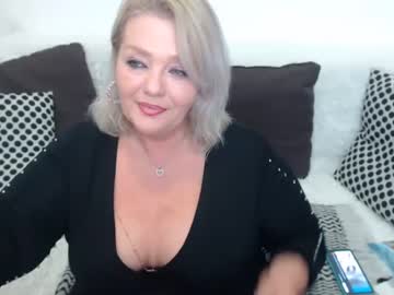 [11-01-24] melyssamilfxxx webcam video from Chaturbate.com