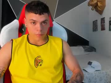 [06-12-22] jesse_grey_ record video from Chaturbate