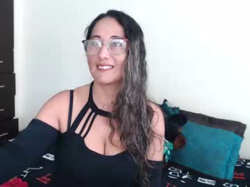 [10-08-22] tay_evans_ record private show from Chaturbate