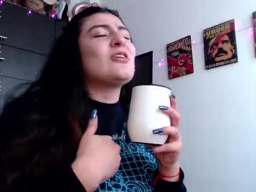 [15-03-24] ahrianabluff_ public show video from Chaturbate.com