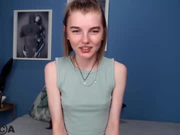 [29-07-22] pearl_mary record blowjob video