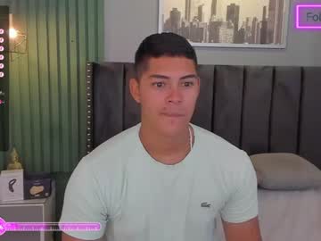 [03-10-23] dylan_fox_ public webcam video from Chaturbate.com