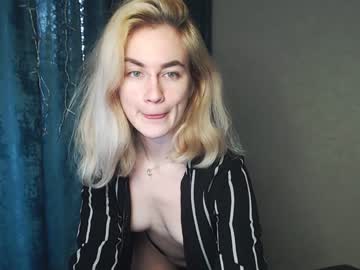 [02-01-24] carinfox record public show from Chaturbate