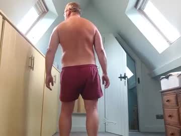 [15-08-23] piphwyl record webcam video from Chaturbate.com