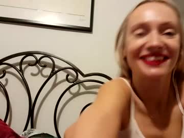 [17-11-22] willameadowsofficial record show with toys from Chaturbate