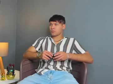 [25-11-22] thomas_collinss chaturbate blowjob show