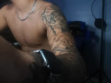 [09-10-23] kylewhitedgs public show video from Chaturbate.com