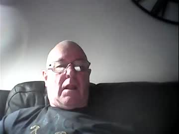 [27-11-22] mark_husband webcam