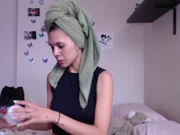 [22-03-22] amyviolet_ record video with dildo from Chaturbate.com