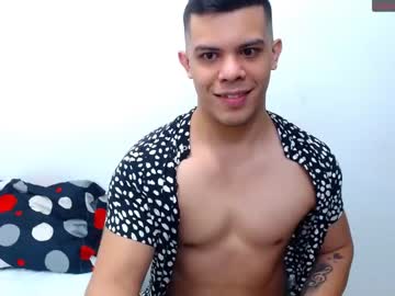 [15-09-22] men_sexymoreno premium show video from Chaturbate