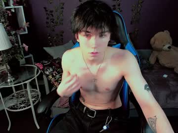 [19-11-22] micky_white public webcam video from Chaturbate