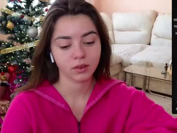 [19-12-23] milania_hot_foxy public show video from Chaturbate