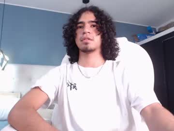 [20-10-23] chris_latin18_ public webcam