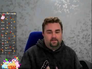 [09-11-22] drchubchat record video with toys