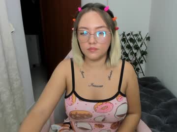 [06-08-22] melodyhot_1212 record video with toys from Chaturbate