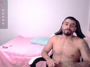 [16-02-24] mollyandtony public webcam from Chaturbate