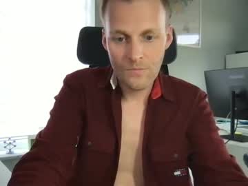 [11-05-23] max_straight_1 record video with toys from Chaturbate.com