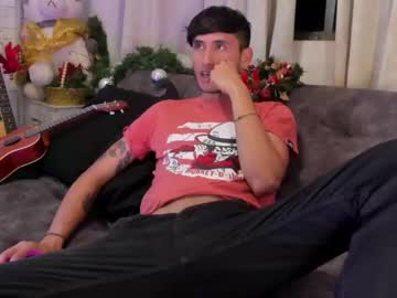 [04-01-23] alexander_apolo_1 private sex show from Chaturbate