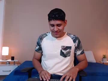 [30-11-23] breinergomez record show with toys from Chaturbate.com
